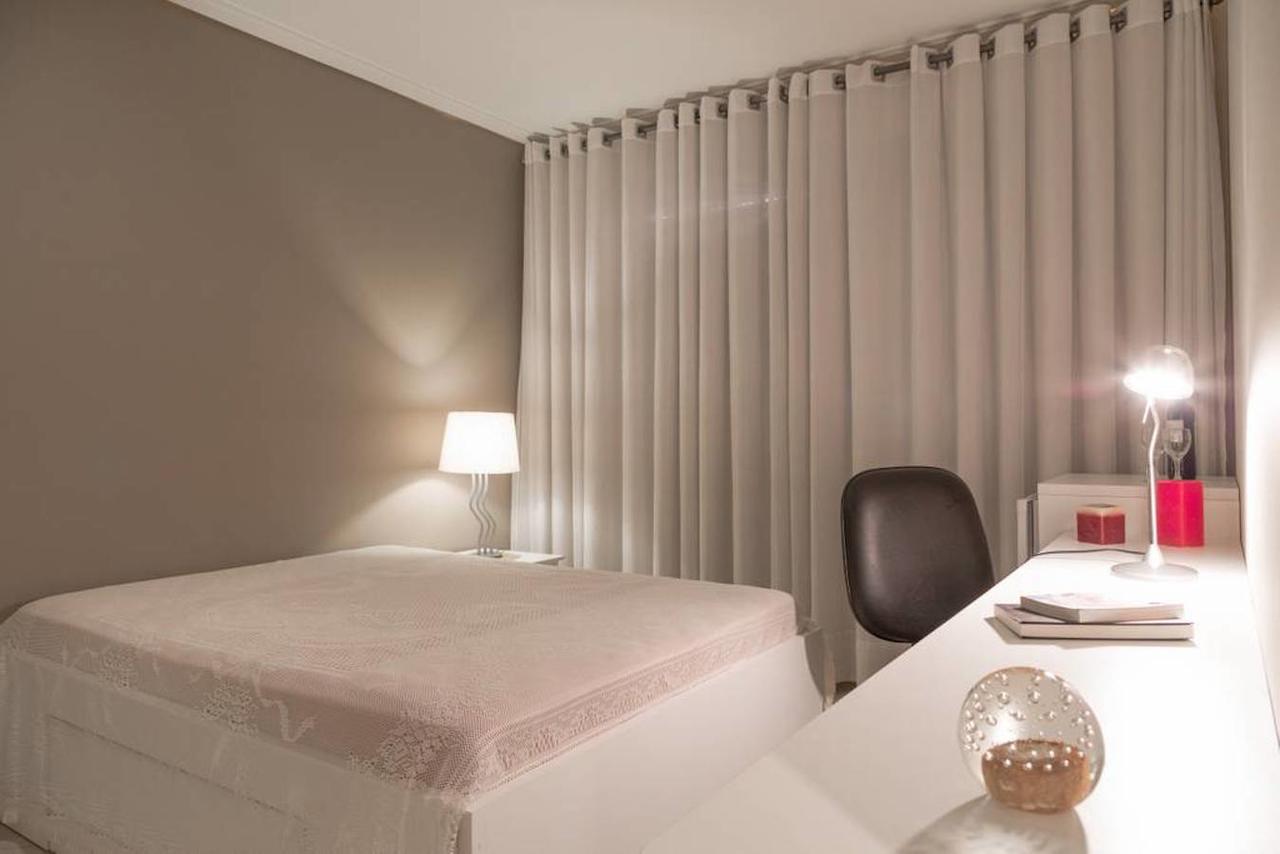 Homestay 2 - Avenida Carlos Gomes Porto Alegre Bagian luar foto